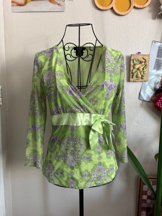 GNW Tops - GNW Tie Front Patterned Blouse M